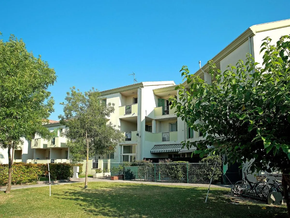 Apartment Robinia-Pinetine-1 By Interhome Duna Verde