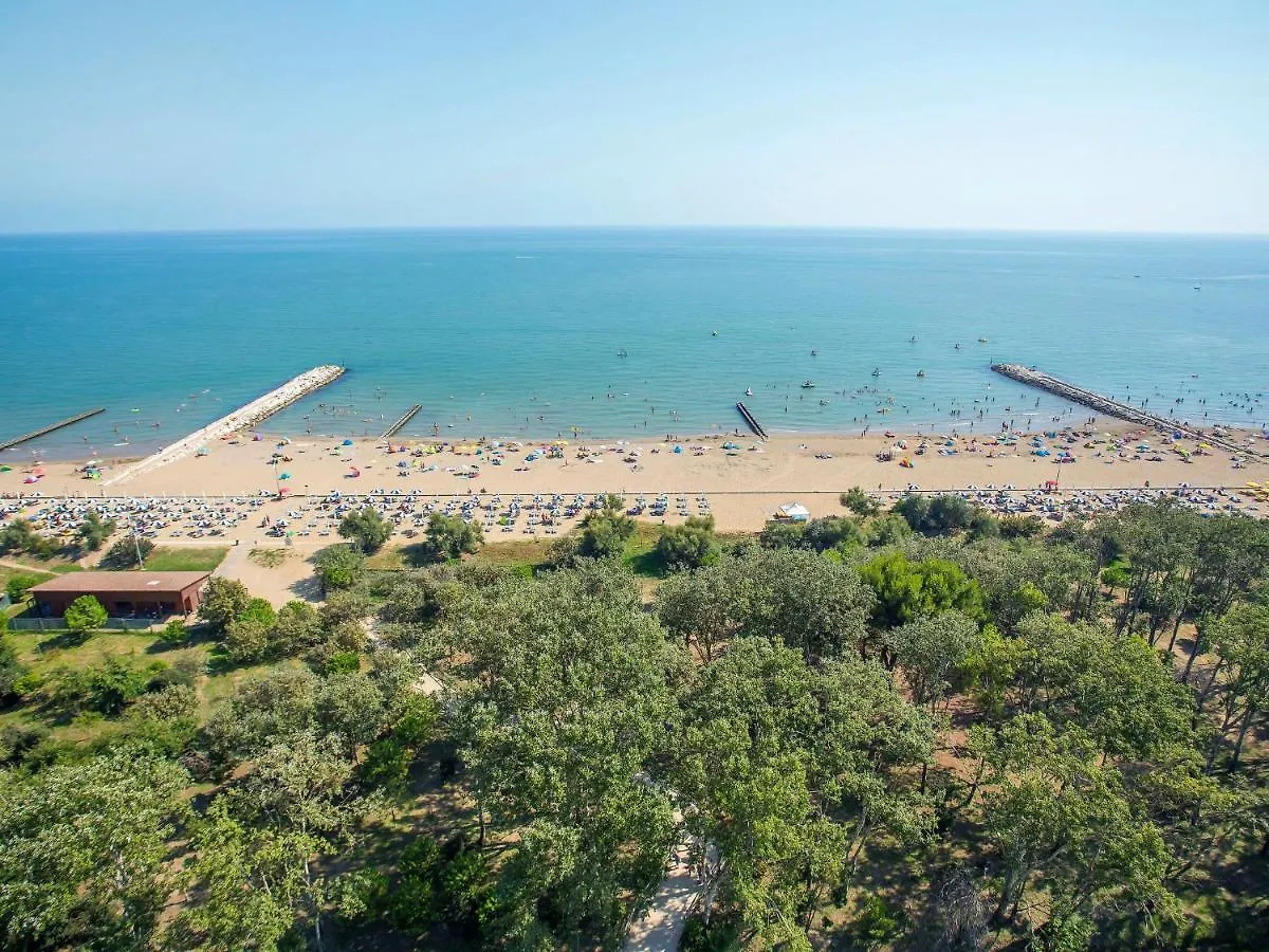 Apartment Robinia-Pinetine-1 By Interhome Duna Verde 0*,