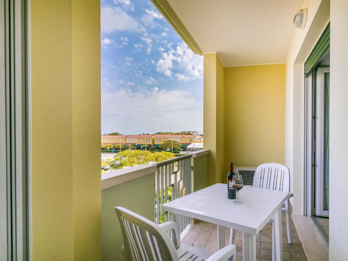 Apartment Robinia-Pinetine-1 By Interhome Duna Verde